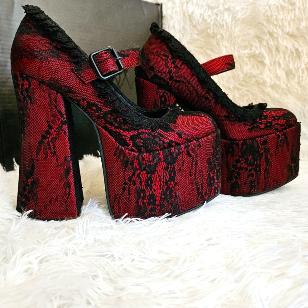 SOLD!- Widow: Lovers Anonymous Platform Heels, Size 8, BNIB Dolls Kill